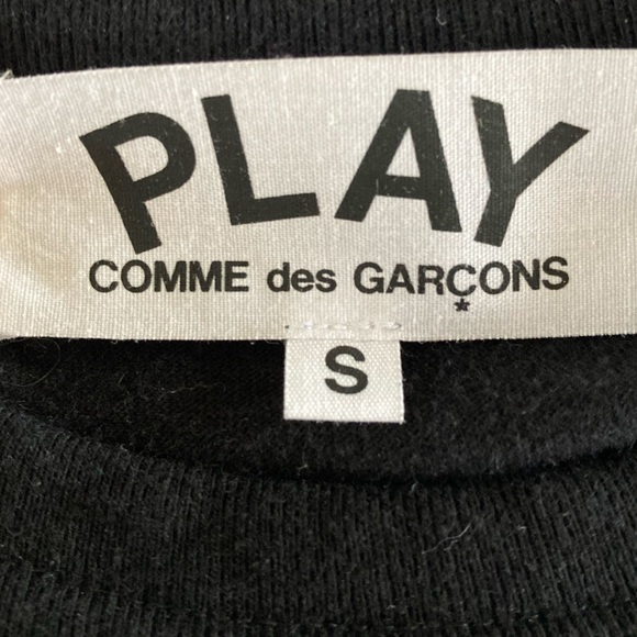 Comme des Garcons PLAY Black Tee with Double Heart Logo - Picture 6 of 7